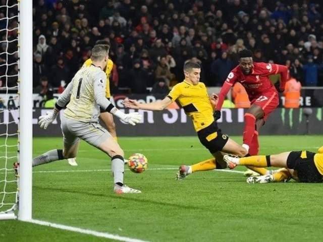 从利物浦福星到米兰弃将，只用了3年时间，悍将被埃弗顿坑惨了