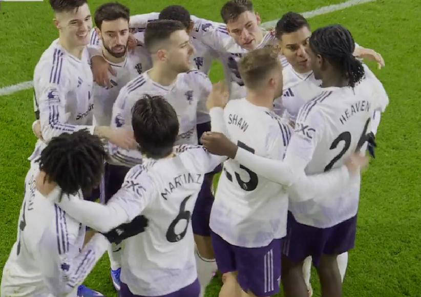 英超争四格局突变：曼联反超切尔西，黑马布伦特福德进入前五，六队仅差3分